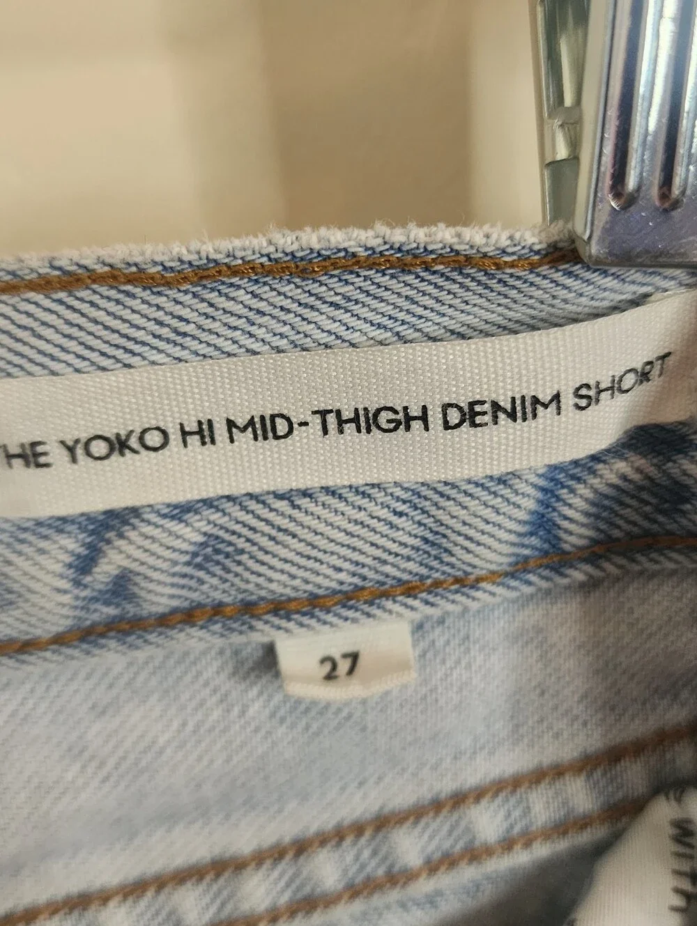Aritzia Denim Forum The Yoko Hi Mid Thigh Denim Short | Size 27